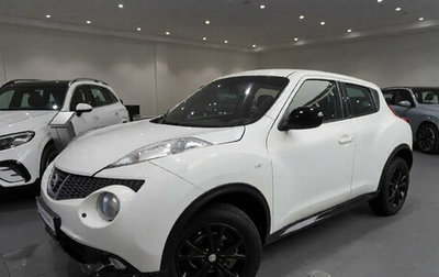 Nissan Juke II, 2011 год, 850 000 рублей, 1 фотография