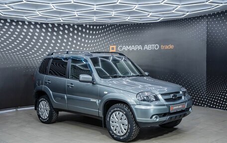 Chevrolet Niva I рестайлинг, 2017 год, 765 000 рублей, 3 фотография