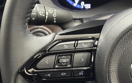 Toyota Yaris Cross, 2020 год, 1 540 000 рублей, 19 фотография