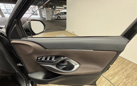 Toyota Yaris Cross, 2020 год, 1 540 000 рублей, 18 фотография