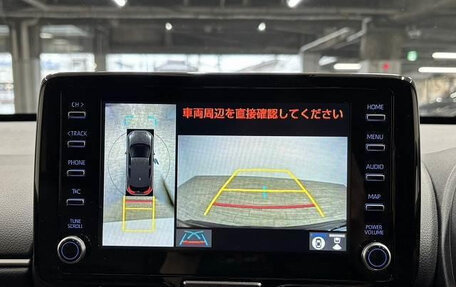 Toyota Yaris Cross, 2020 год, 1 540 000 рублей, 33 фотография