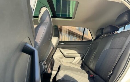 Volkswagen T-Cross I, 2022 год, 1 740 548 рублей, 8 фотография