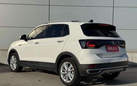 Volkswagen T-Cross I, 2022 год, 1 740 548 рублей, 4 фотография