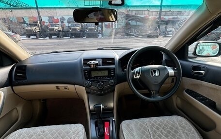 Honda Accord VII рестайлинг, 2002 год, 700 000 рублей, 10 фотография