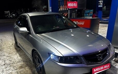 Honda Accord VII рестайлинг, 2002 год, 700 000 рублей, 2 фотография