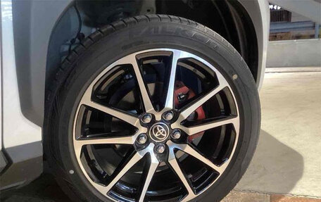 Toyota Yaris Cross, 2023 год, 1 750 000 рублей, 17 фотография