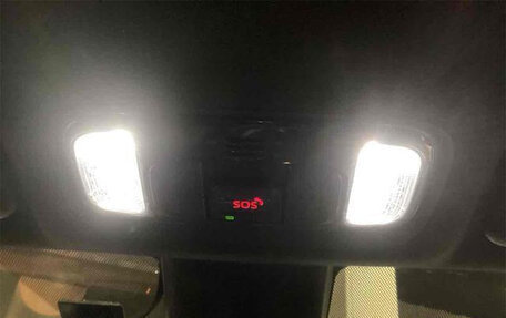 Toyota Yaris Cross, 2023 год, 1 750 000 рублей, 33 фотография