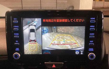 Toyota Yaris Cross, 2023 год, 1 750 000 рублей, 35 фотография