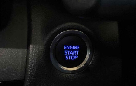 Toyota Yaris Cross, 2023 год, 1 750 000 рублей, 38 фотография