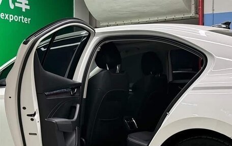 Skoda Octavia IV, 2023 год, 1 770 333 рублей, 15 фотография
