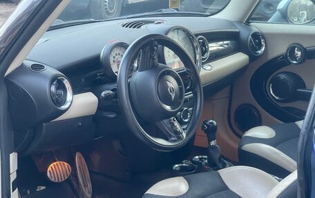 MINI Hatch, 2012 год, 730 000 рублей, 3 фотография