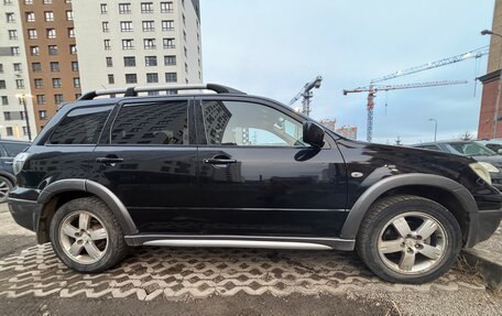 Mitsubishi Outlander III рестайлинг 3, 2004 год, 700 000 рублей, 3 фотография