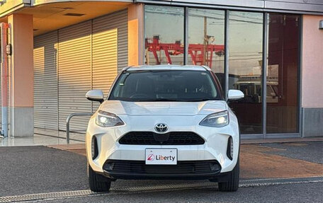 Toyota Yaris Cross, 2021 год, 1 650 000 рублей, 2 фотография