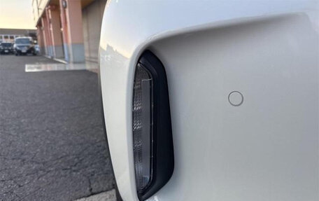 Toyota Yaris Cross, 2021 год, 1 650 000 рублей, 13 фотография