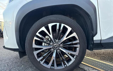 Toyota Yaris Cross, 2021 год, 1 650 000 рублей, 16 фотография