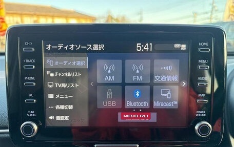 Toyota Yaris Cross, 2021 год, 1 650 000 рублей, 32 фотография