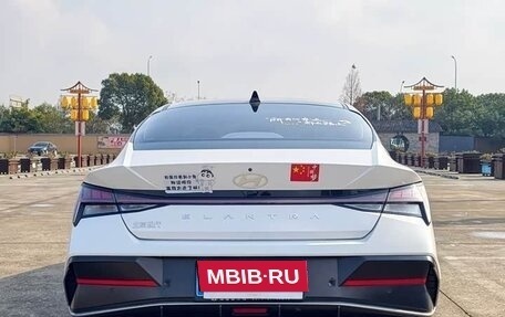 Hyundai Elantra, 2023 год, 1 420 000 рублей, 6 фотография