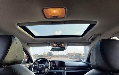 Hyundai Elantra, 2023 год, 1 420 000 рублей, 19 фотография