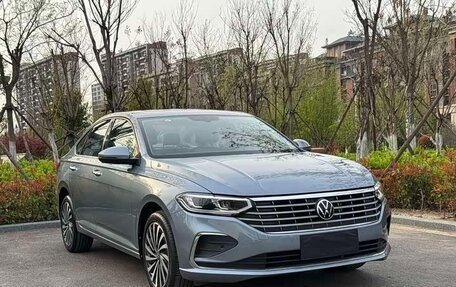 Volkswagen Lavida, 2023 год, 1 650 000 рублей, 3 фотография