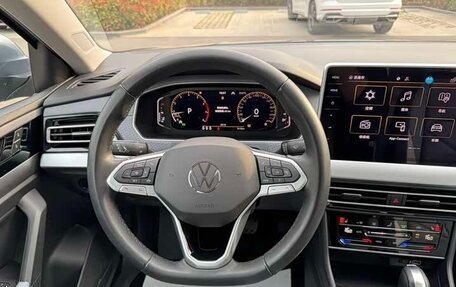 Volkswagen Lavida, 2023 год, 1 650 000 рублей, 10 фотография