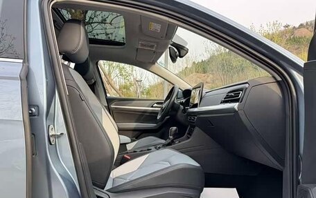 Volkswagen Lavida, 2023 год, 1 650 000 рублей, 14 фотография