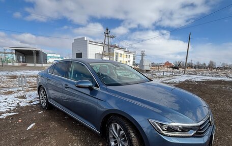 Volkswagen Passat B8 рестайлинг, 2015 год, 1 750 000 рублей, 3 фотография