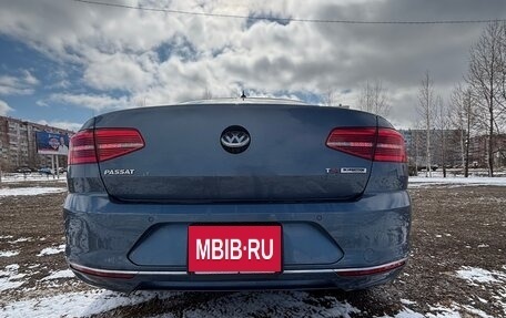 Volkswagen Passat B8 рестайлинг, 2015 год, 1 750 000 рублей, 6 фотография