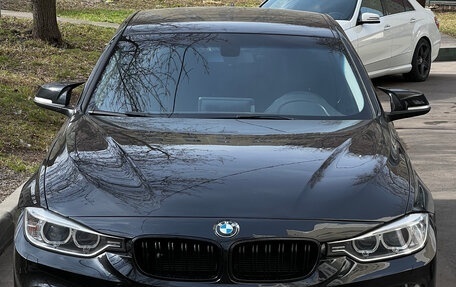 BMW 3 серия, 2015 год, 2 050 000 рублей, 2 фотография