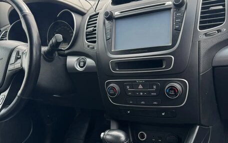 KIA Sorento II рестайлинг, 2014 год, 1 470 000 рублей, 16 фотография