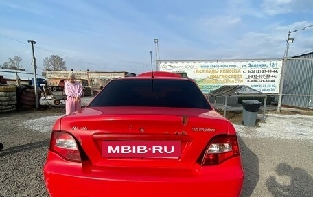 Daewoo Nexia I рестайлинг, 2011 год, 130 000 рублей, 2 фотография