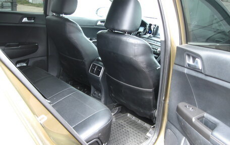 KIA Sportage IV рестайлинг, 2016 год, 1 679 000 рублей, 10 фотография