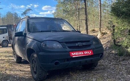 Chevrolet Niva I рестайлинг, 2012 год, 140 000 рублей, 2 фотография