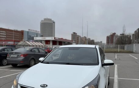 KIA Rio IV, 2020 год, 900 000 рублей, 12 фотография