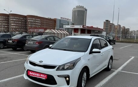KIA Rio IV, 2020 год, 900 000 рублей, 15 фотография