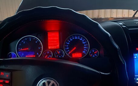 Volkswagen Touareg III, 2007 год, 900 000 рублей, 16 фотография