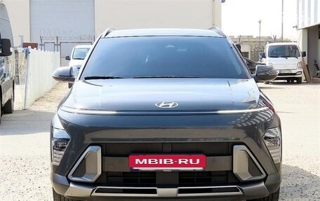 Hyundai Kona, 2023 год, 2 100 000 рублей, 6 фотография