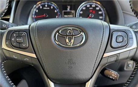 Toyota Harrier, 2016 год, 1 740 000 рублей, 11 фотография