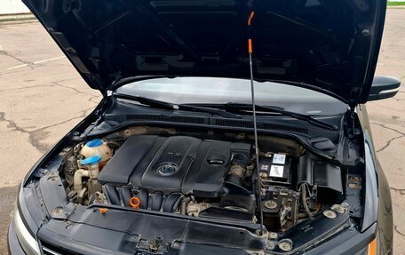 Volkswagen Jetta VI, 2011 год, 1 100 000 рублей, 13 фотография