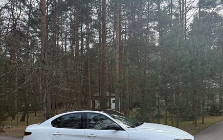 Alfa Romeo Giulia II, 2020 год, 2 850 000 рублей, 2 фотография