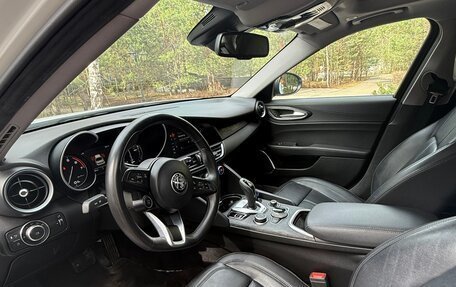 Alfa Romeo Giulia II, 2020 год, 2 850 000 рублей, 11 фотография