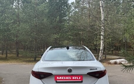 Alfa Romeo Giulia II, 2020 год, 2 850 000 рублей, 8 фотография