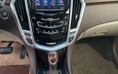 Cadillac SRX II рестайлинг, 2013 год, 1 600 000 рублей, 7 фотография