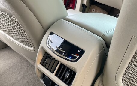 Cadillac SRX II рестайлинг, 2013 год, 1 600 000 рублей, 16 фотография