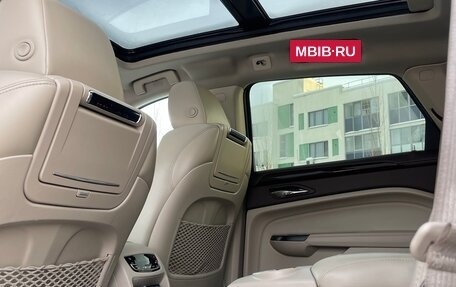 Cadillac SRX II рестайлинг, 2013 год, 1 600 000 рублей, 13 фотография