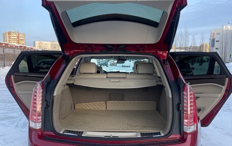 Cadillac SRX II рестайлинг, 2013 год, 1 600 000 рублей, 23 фотография