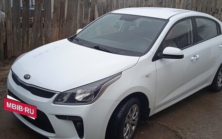 KIA Rio IV, 2018 год, 1 649 000 рублей, 18 фотография