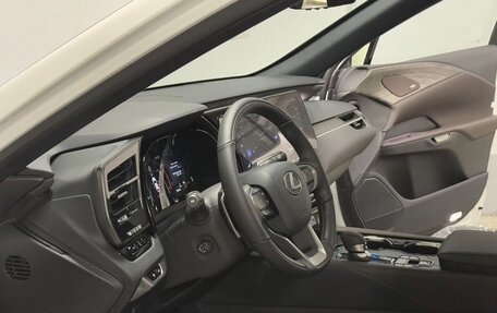 Lexus RX IV рестайлинг, 2024 год, 10 990 000 рублей, 22 фотография