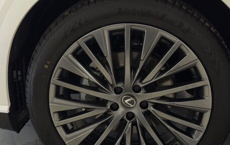 Lexus RX IV рестайлинг, 2024 год, 10 990 000 рублей, 38 фотография