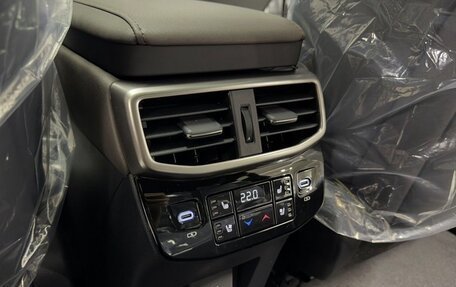 Lexus RX IV рестайлинг, 2024 год, 10 990 000 рублей, 34 фотография