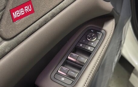 Lexus RX IV рестайлинг, 2024 год, 10 990 000 рублей, 39 фотография